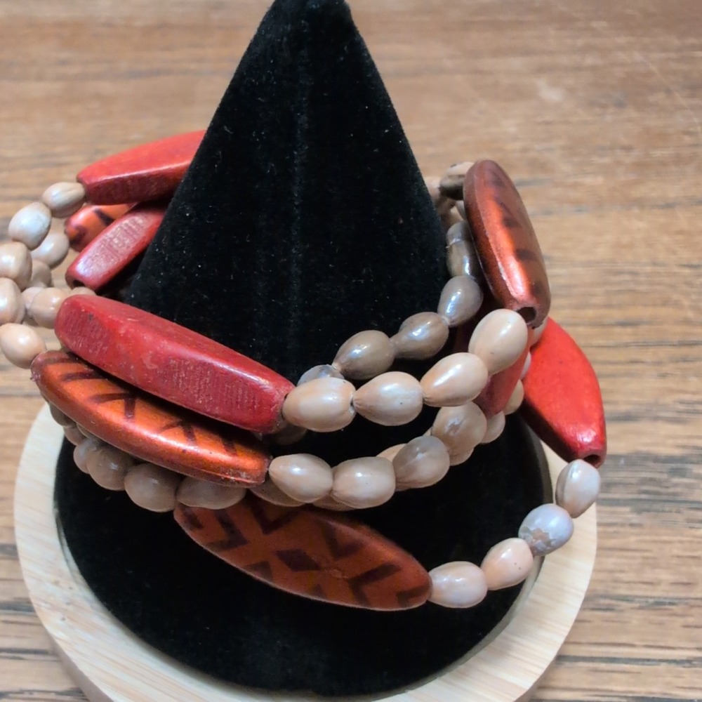 Natural Seed and Carved Wood Multi Strand Stretch Bracelet Earthy Red Brown Tan - Picture 3 of 3